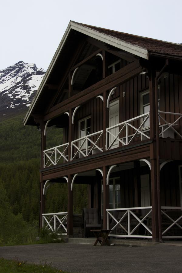 Phillipshaugen Lodge Oksendalsora Dış mekan fotoğraf